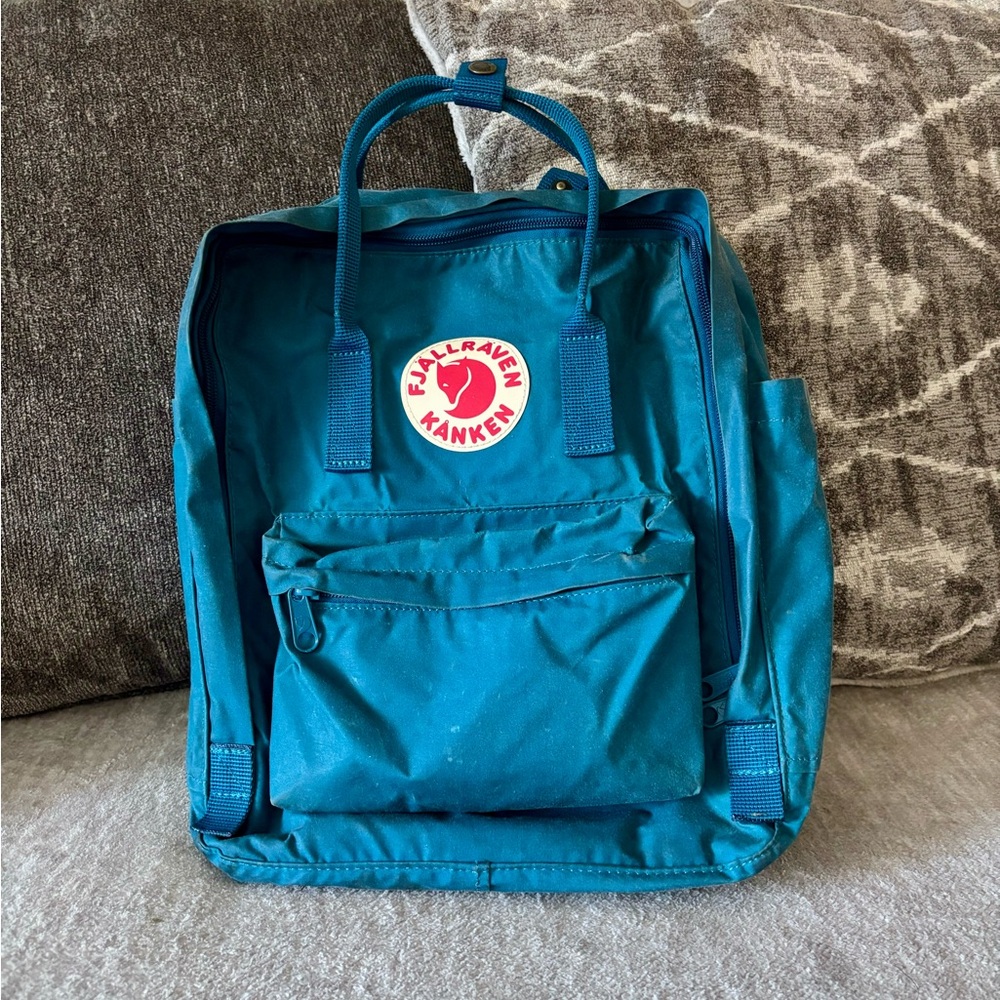 Fjallraven Kanken Backpack REPOSH